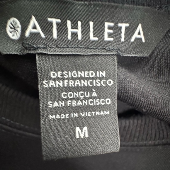 ATHLETA Gallery Top 2.0 Tunic Hybrid Work Top in Black Size Medium - Picture 10 of 13